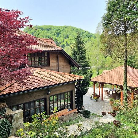 Holiday Home Tonkina Kuca Trakošćan Eksteriør bilde